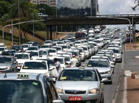 corrida-pelo-bilhao!-mais-de-600-taxistas-fazem-bolao-da-mega-sena