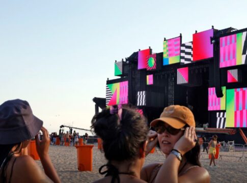 copacabana:-2,5-milhoes-sao-aguardados-para-maior-ano-novo-do-planeta