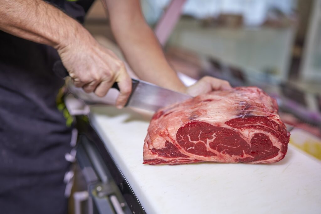 china-aplicara-tarifa-de-55%-sobre-a-carne-brasileira-a-partir-de-1o/1