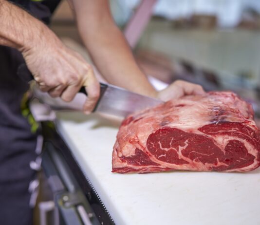 china-aplicara-tarifa-de-55%-sobre-a-carne-brasileira-a-partir-de-1o/1