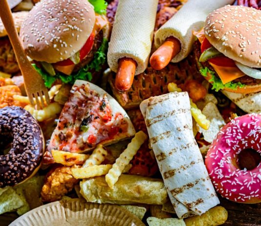 ultraprocessados-podem-afetar-o-intestino-e-acendem-alerta-alimentar