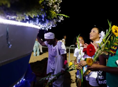 umbanda-faz-culto-a-iemanja-na-vespera-do-reveillon-no-rio