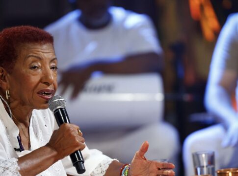 tv-brasil-festeja-2026-com-classicos-do-samba-em-show-especial