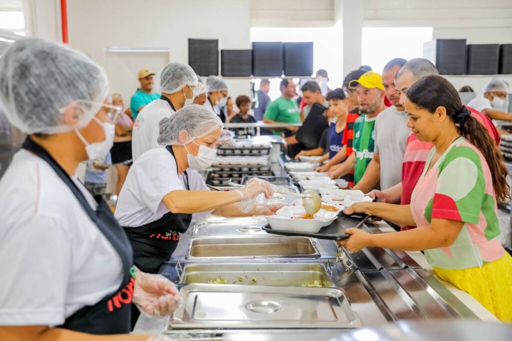 df:-15-restaurantes-comunitarios-funcionarao-no-feriado-de-ano-novo