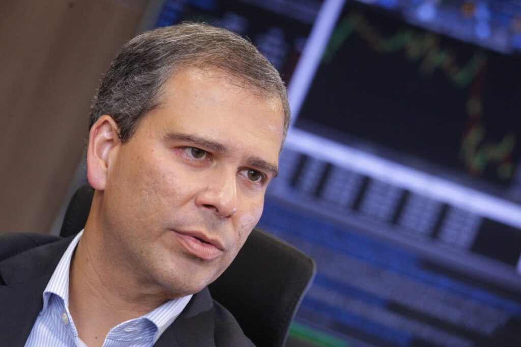 banco-master:-ex-presidente-do-brb-nega-contradicao-com-vorcaro