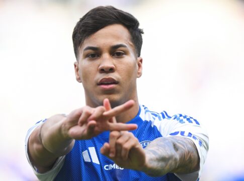 flamengo-aumenta-oferta-ao-cruzeiro-por-kaio-jorge-e-inclui-cebolinha