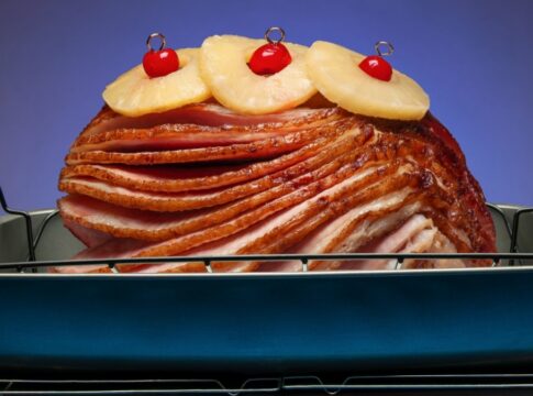 continue-no-clima:-tender-com-chutney-de-abacaxi-e-pessego