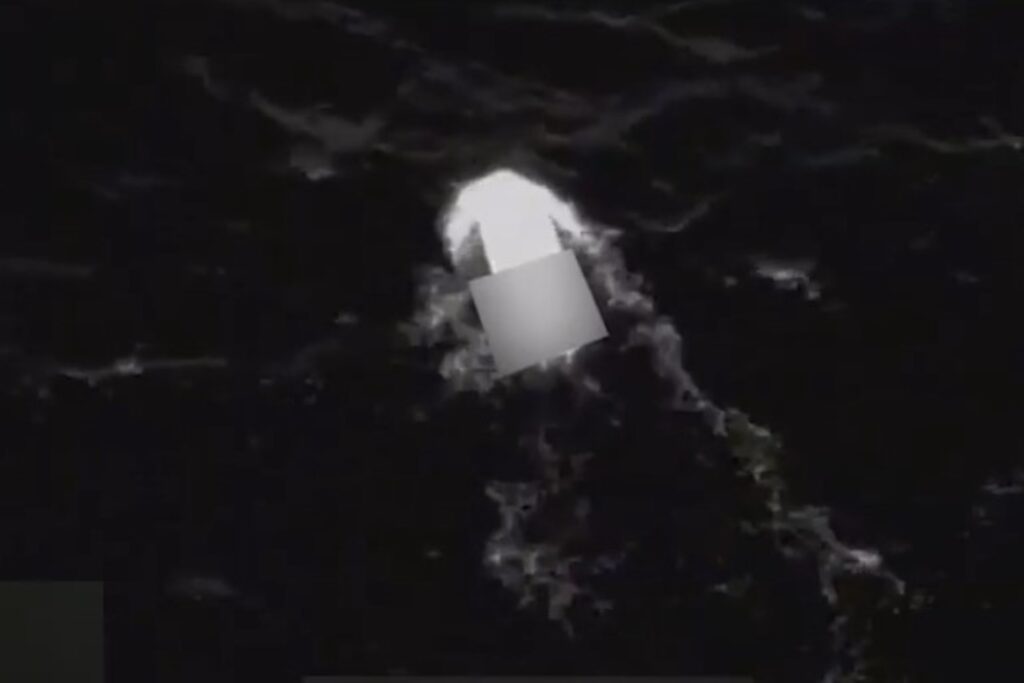 ataques-dos-eua-destroem-duas-embarcacoes-ligadas-ao-narcotrafico