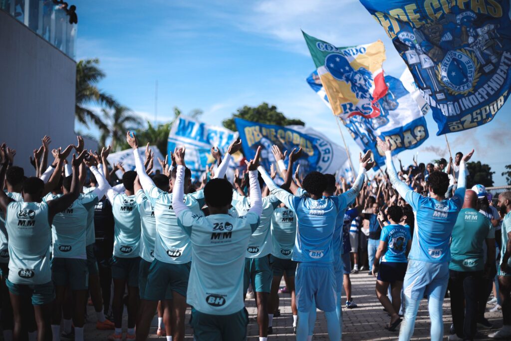 cruzeiro-relembra-conquistas-em-comemoracao-aos-105-anos-de-fundacao