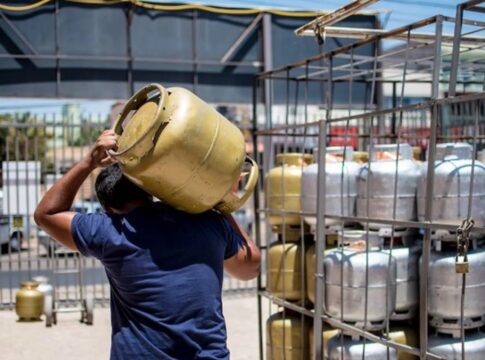 botijao-de-gas-de-cozinha-fica-mais-caro-no-df;-veja-quanto
