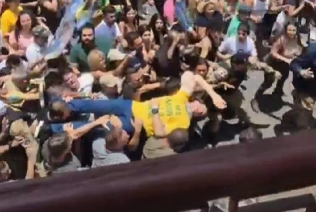 o-martirio-de-bolsonaro-na-eleicao-em-que-deus-pode-ser-decisivo