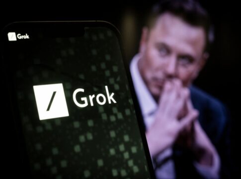 grok:-ia-de-elon-musk-se-manifesta-apos-gerar-imagens-sexuais-de-menores