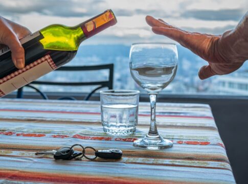 30-dias-sem-alcool:-medico-revela-o-impacto-no-organismo