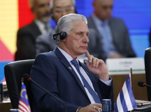 cuba-condena-“ataque-criminoso”-dos-eua-contra-a-venezuela