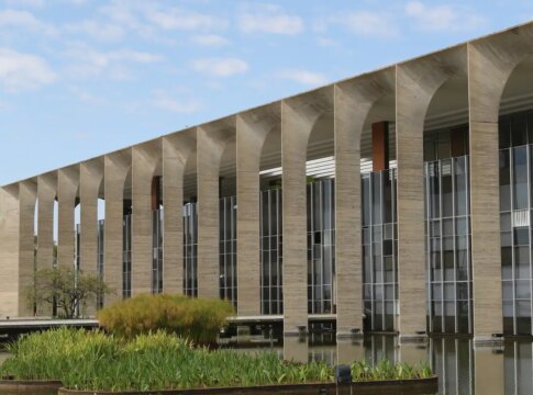 reuniao-de-emergencia-no-itamaraty-discute-invasao-da-venezuela