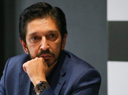 nunes-sobre-ataque-a-venezuela:-“nenhum-povo-deve-viver-sob-repressao”