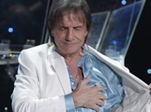 com-covid,-roberto-carlos-e-impedido-de-ir-a-velorio-de-amigo