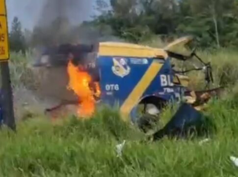 cameras-mostram-caos-em-rodovia-onde-carro-forte-foi-explodido