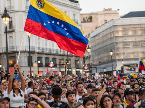 venezuelano-em-sp-relata-“caca-as-bruxas”-apos-ataque-dos-eua