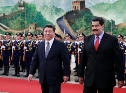 apos-russia,-china-pede-que-eua-liberte-maduro-e-primeira-dama