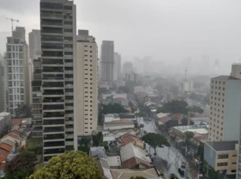 primeira-massa-de-ar-frio-do-ano-derruba-temperaturas-em-parte-de-sp