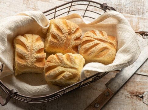 broa-de-fuba-no-liquidificador:-fofinha-e-pronta-em-minutos