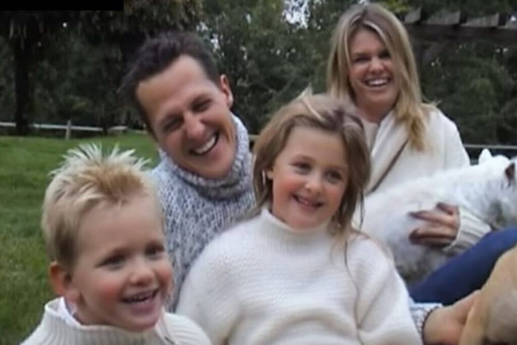 foto:-michael-schumacher-completa-57-anos-e-ganha-declaracao-da-filha
