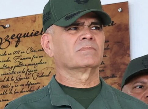 equipe-de-seguranca-de-maduro-foi-morta-a-sangue-frio,-diz-ministro