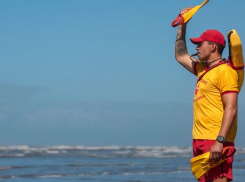 litoral-de-sp:-10-pessoas-morrem-afogadas-nos-primeiros-dias-do-ano