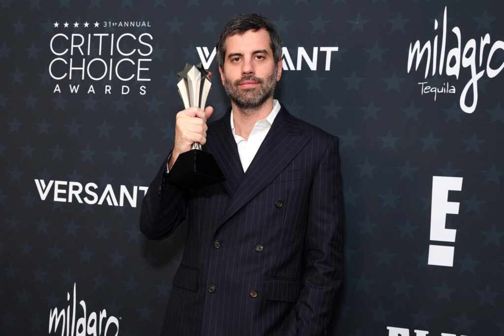 diretor-brasileiro-ganha-critics-choice-award-de-melhor-fotografia