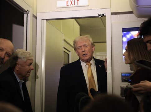 apos-operacao-militar-na-venezuela,-trump-ameaca-atacar-a-colombia