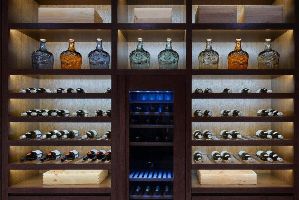 adega-em-dia:-como-armazenar-vinhos-do-jeito-certo