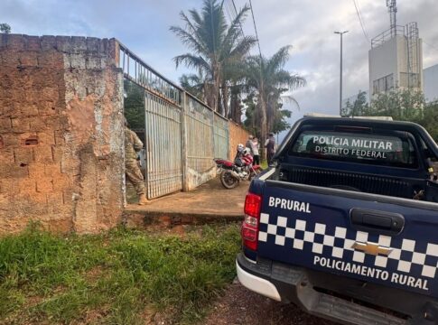 homem-e-encontrado-morto-com-golpes-de-chave-de-fenda-dentro-de-casa