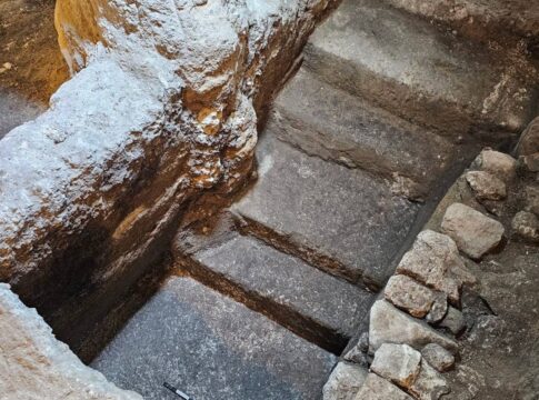 banheira-de-purificacao-e-encontrada-sob-o-muro-das-lamentacoes