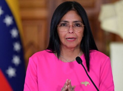 saiba-quem-e-delcy-rodriguez,-presidente-interina-da-venezuela