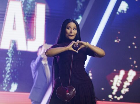 abaixo-assinado-pede-deportacao-de-nicki-minaj-apos-apoio-a-trump