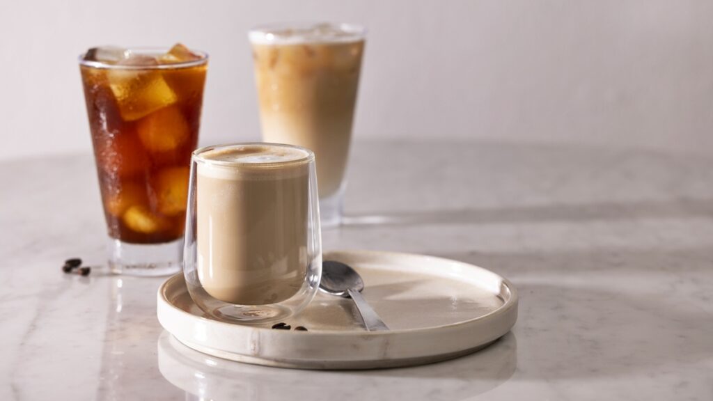 cappuccino-gelado-cremoso-e-a-solucao-para-tomar-cafe-em-dias-quentes