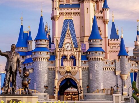 entenda-o-que-e-a-maldicao-que-“assombra”-os-parques-da-disney