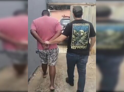 homem-que-ameacava-divulgar-nudes-de-ex-companheiros-e-preso.-veja-video