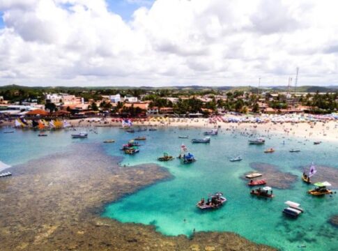 porto-de-galinhas-proibe-cobranca-minima-e-venda-casada-nas-barracas