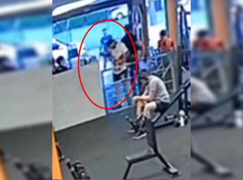 imagens-mostram-momento-em-que-homem-e-esfaqueado-e-morto-em-academia.-veja-video