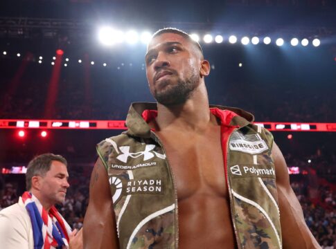 anthony-joshua-vai-se-aposentar-do-boxe-apos-acidente-fatal