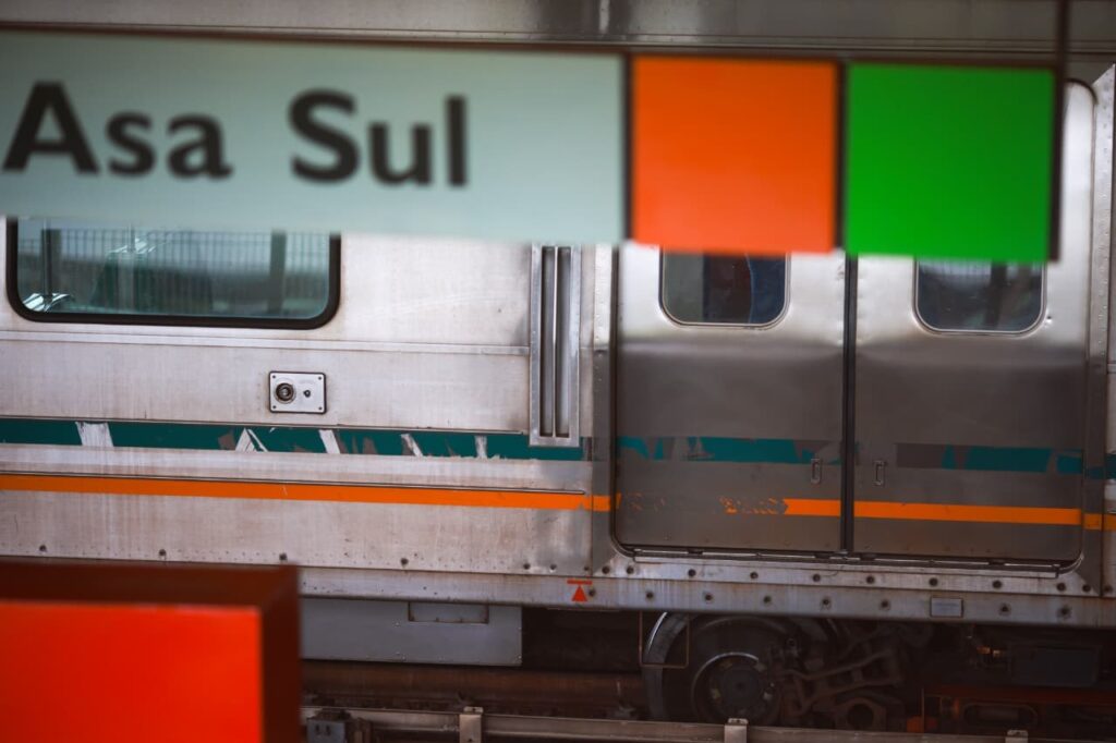 dez-horas-depois,-todas-as-estacoes-do-metro-df-do-plano-seguem-fechadas