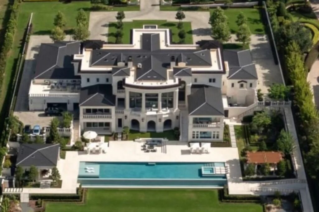 pai-de-vorcaro-negocia-mansao-de-r$-180-milhoes-em-orlando.-veja-fotos