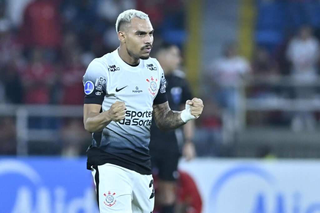 video:-matheuzinho-comenta-estreia-do-corinthians-no-paulistao