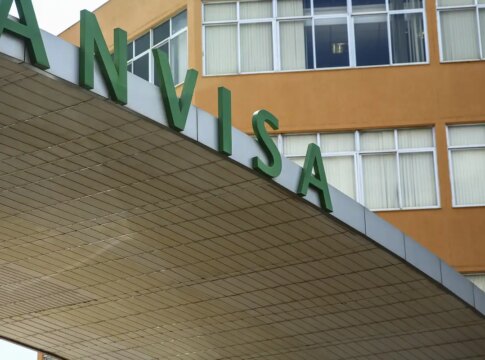 anvisa-manda-recolher-panetones-com-fungo