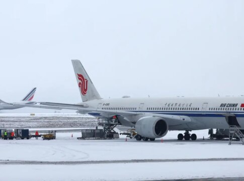 tempestade-goretti:-nevascas-cancelam-centenas-de-voos-na-europa
