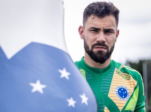 reforco-do-cruzeiro-tem-lesao-confirmada-e-passara-por-cirurgia