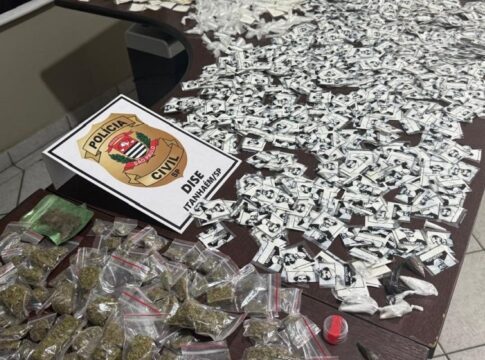 homem-“assume”-ponto-de-venda-de-drogas-do-irmao-e-acaba-preso