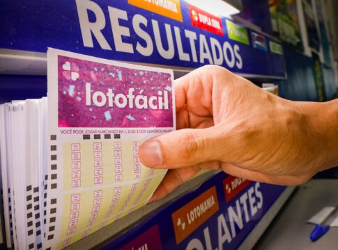 loterias:-veja-numeros-da-lotofacil-3581-e-sorteios-desta-quarta-(7/1)